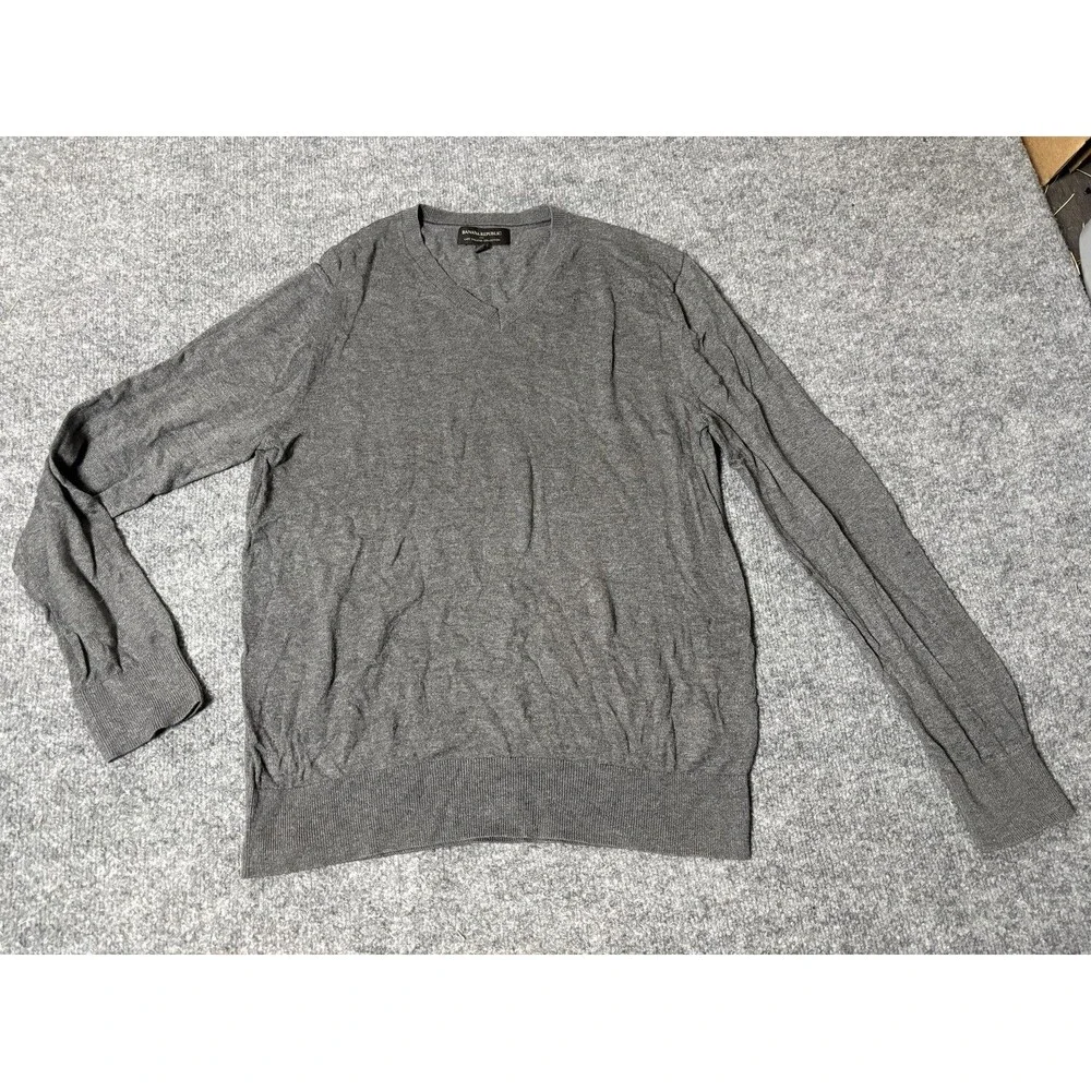 Banana Republic Sweater Mens S Gray Cotton Nylon V-Neck Lightweight Pullover